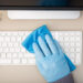 How To Maintain A Healthy Desk (Infographic)